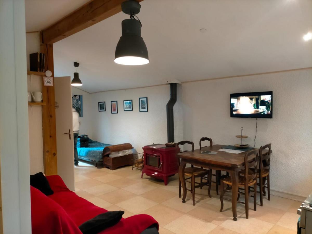 L'Aire Du Paon Apartment Exterior photo